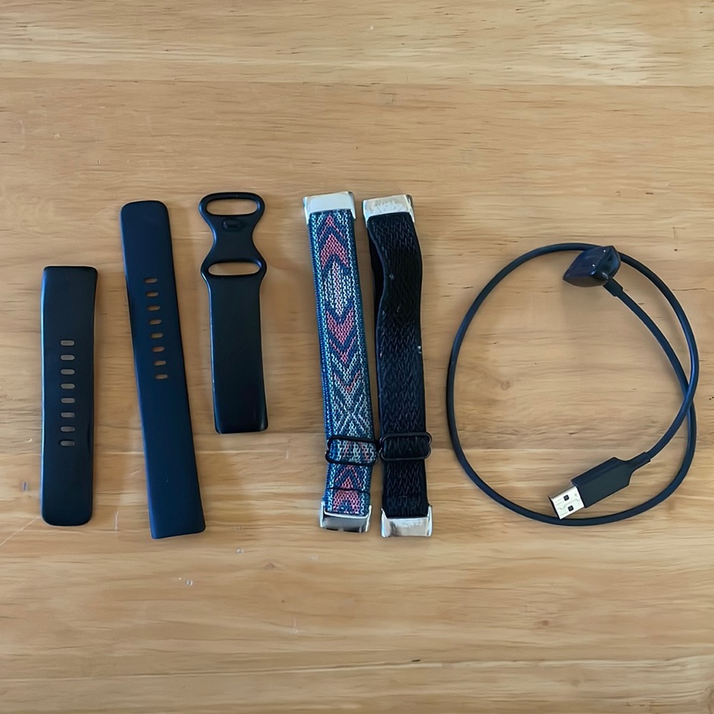 Fitbit Charge 5 Accessories